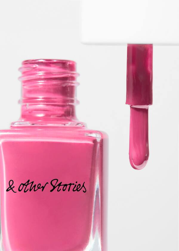 Nail Colour