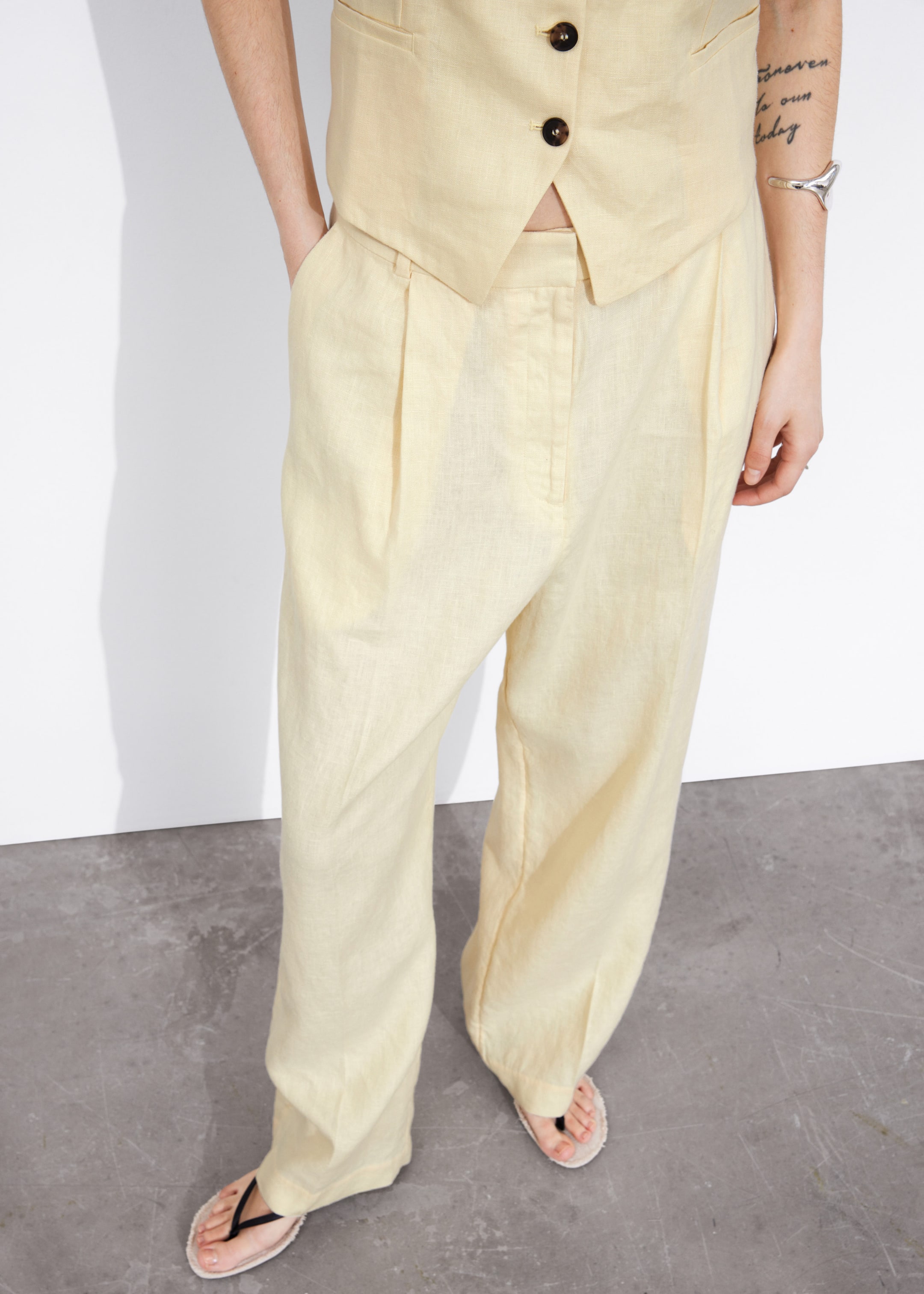 Wide Linen Trousers - Light Yellow - Lookbook