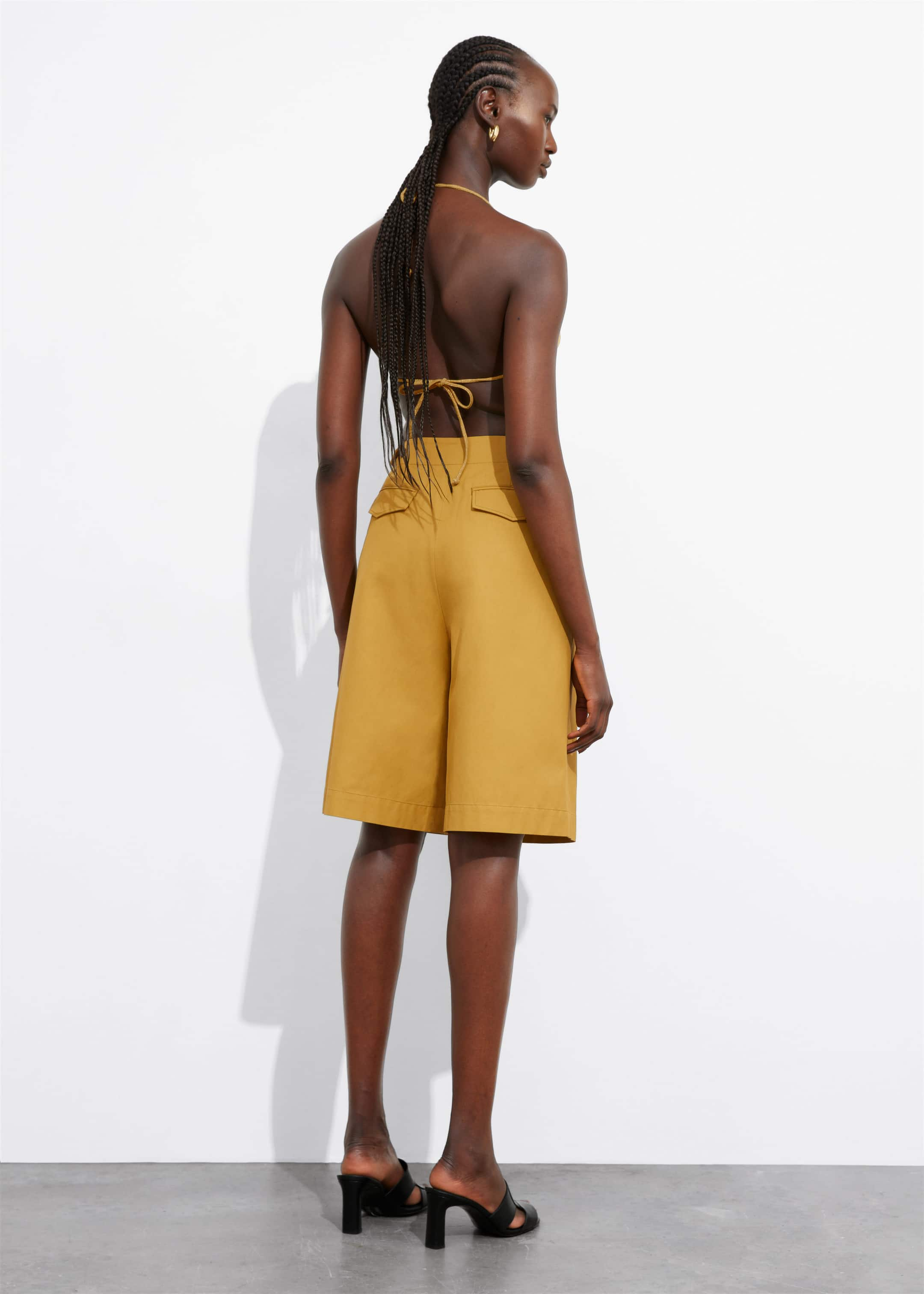 Short longueur genou - Jaune - Lookbook