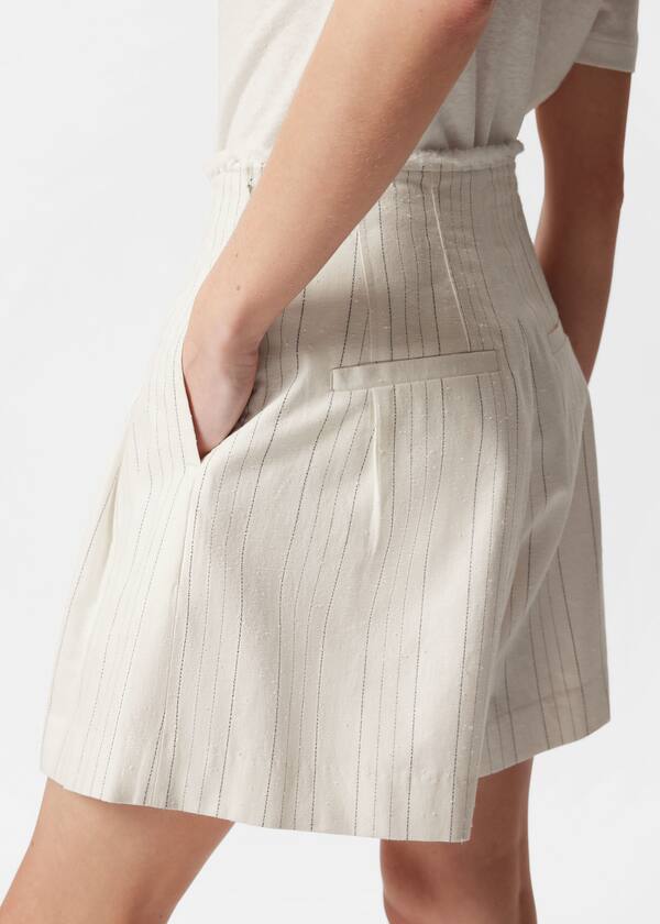 Raw-Edge Pleated Shorts