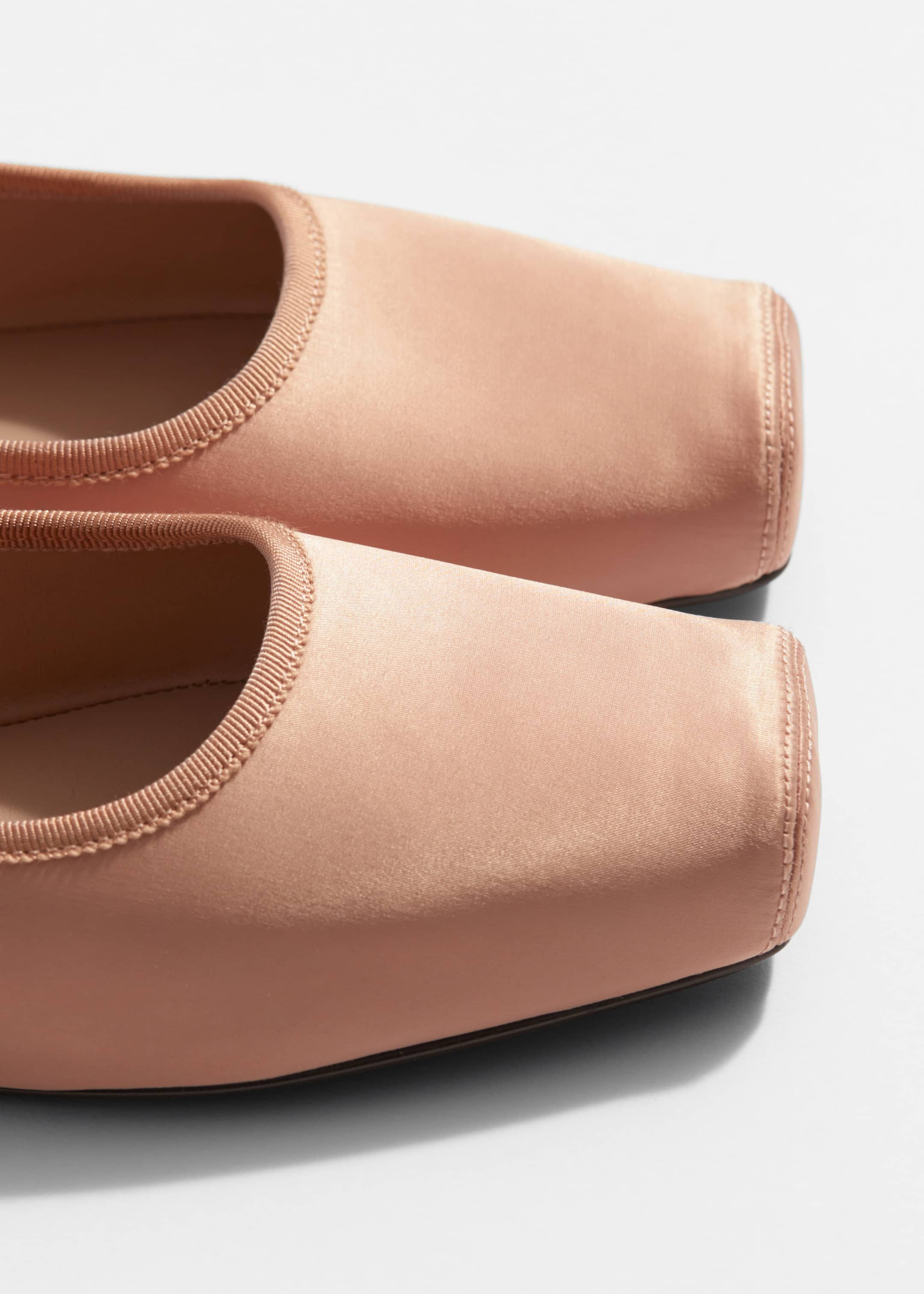 Square-Toe Ballet Flats - {{variantName}} - Descriptive Detail