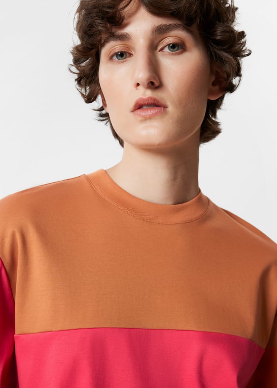 Oversized Colour-Block T-shirt