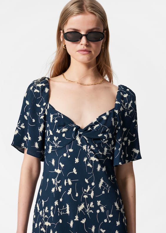 Flutter-Sleeve Midi Dress