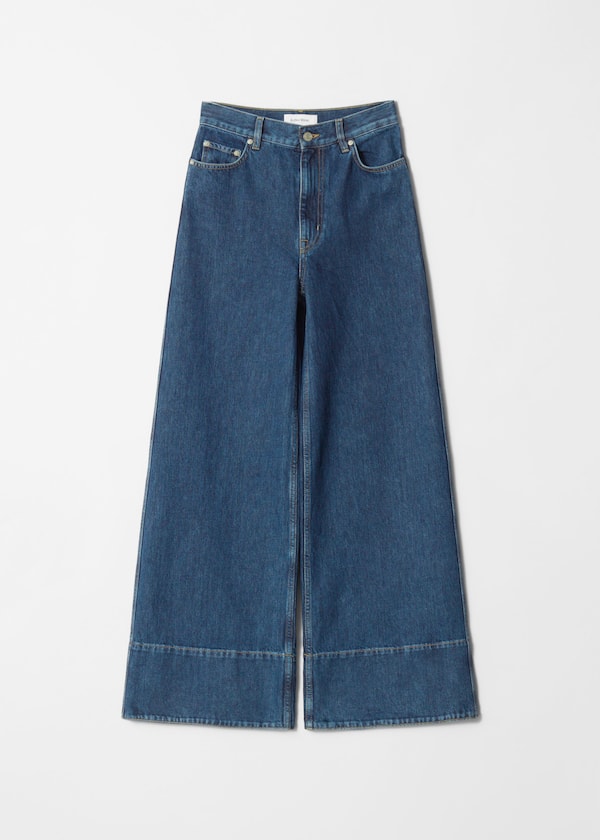 Long Wide-Leg Jeans