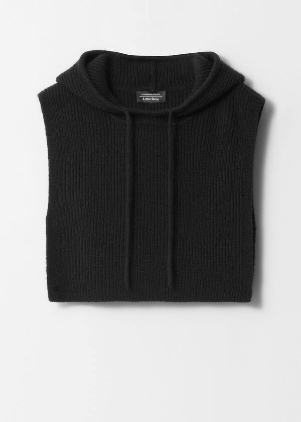 Hooded Wool Collar