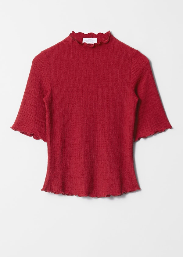 Crinkled Lettuce-Edge Top