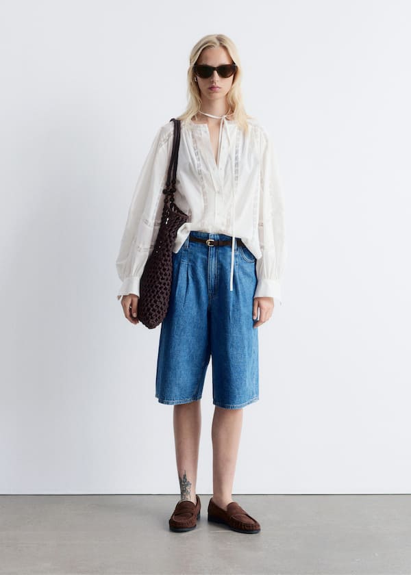 Voluminous Lace-trimmed Blouse