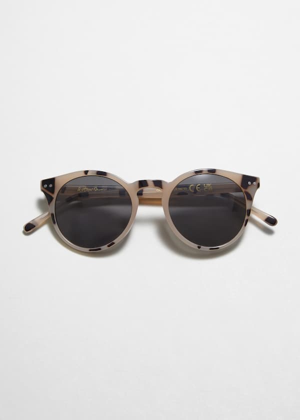 Classic Round Frame Sunglasses