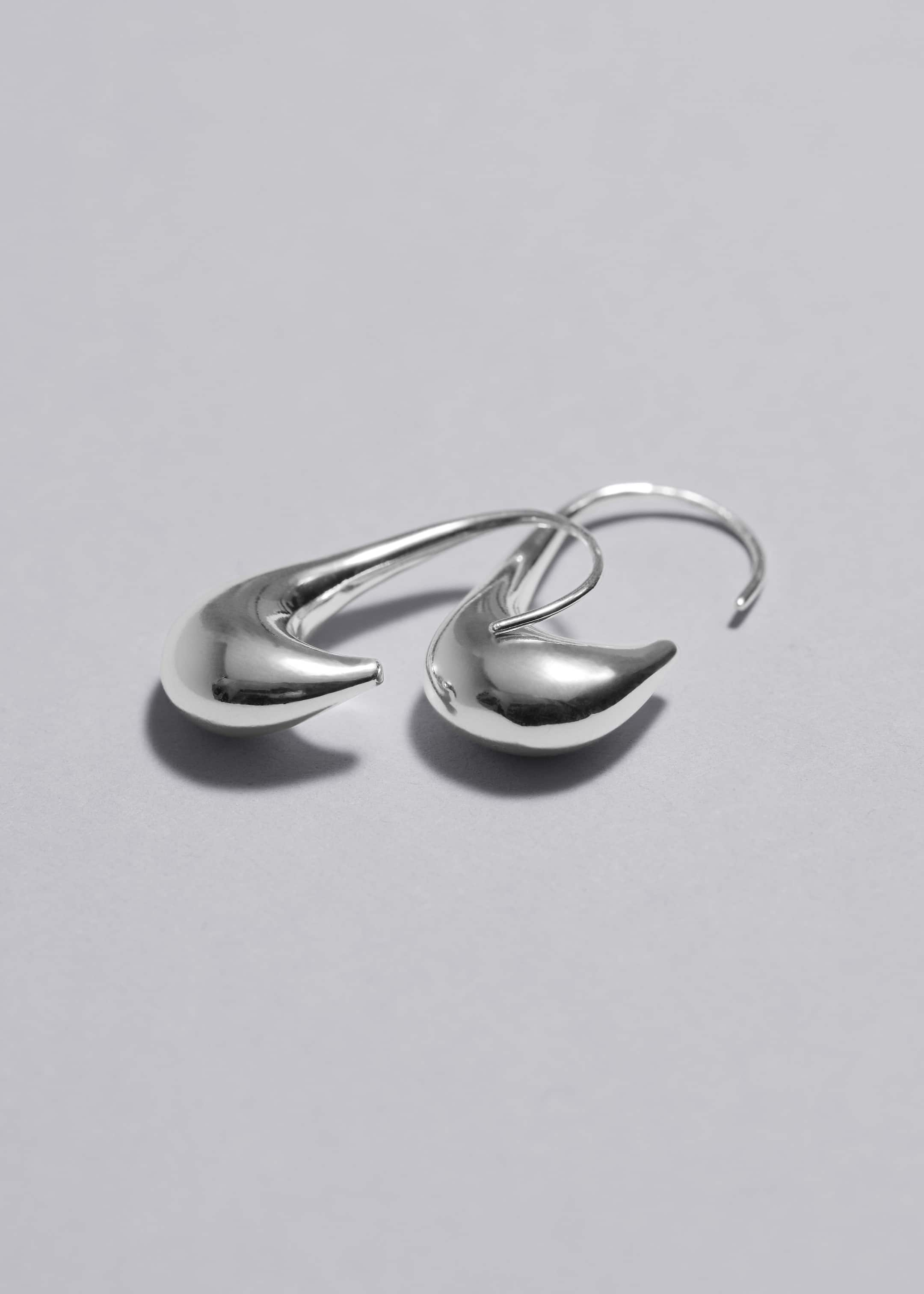 Sculptural Hoop Earrings