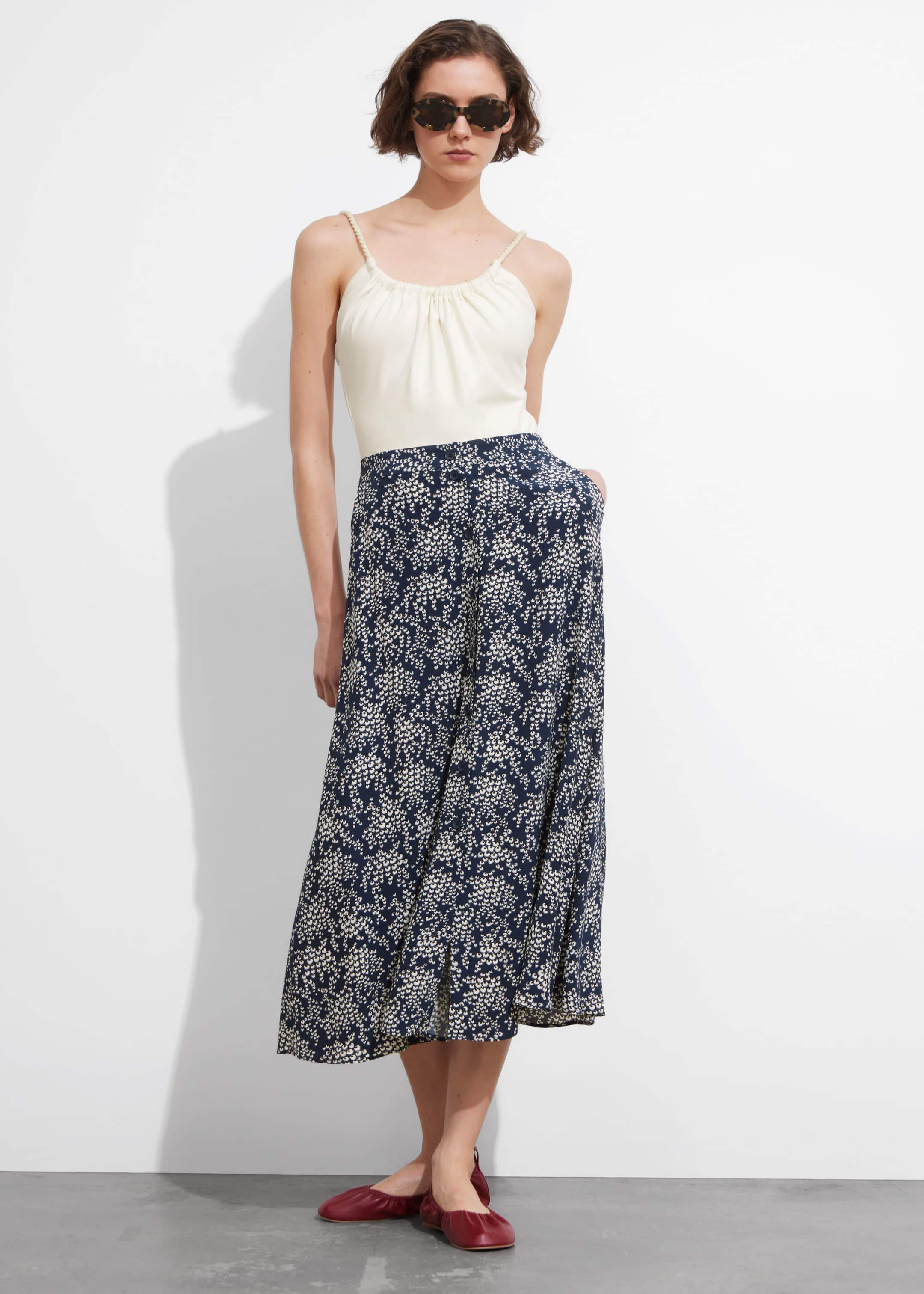 Buttoned A-Line Midi Skirt - Black Print - Lookbook