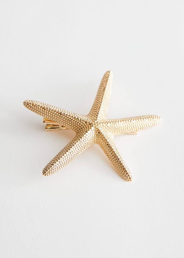 StillLife Front Image of Stories Starfish Hair Clip in Gold