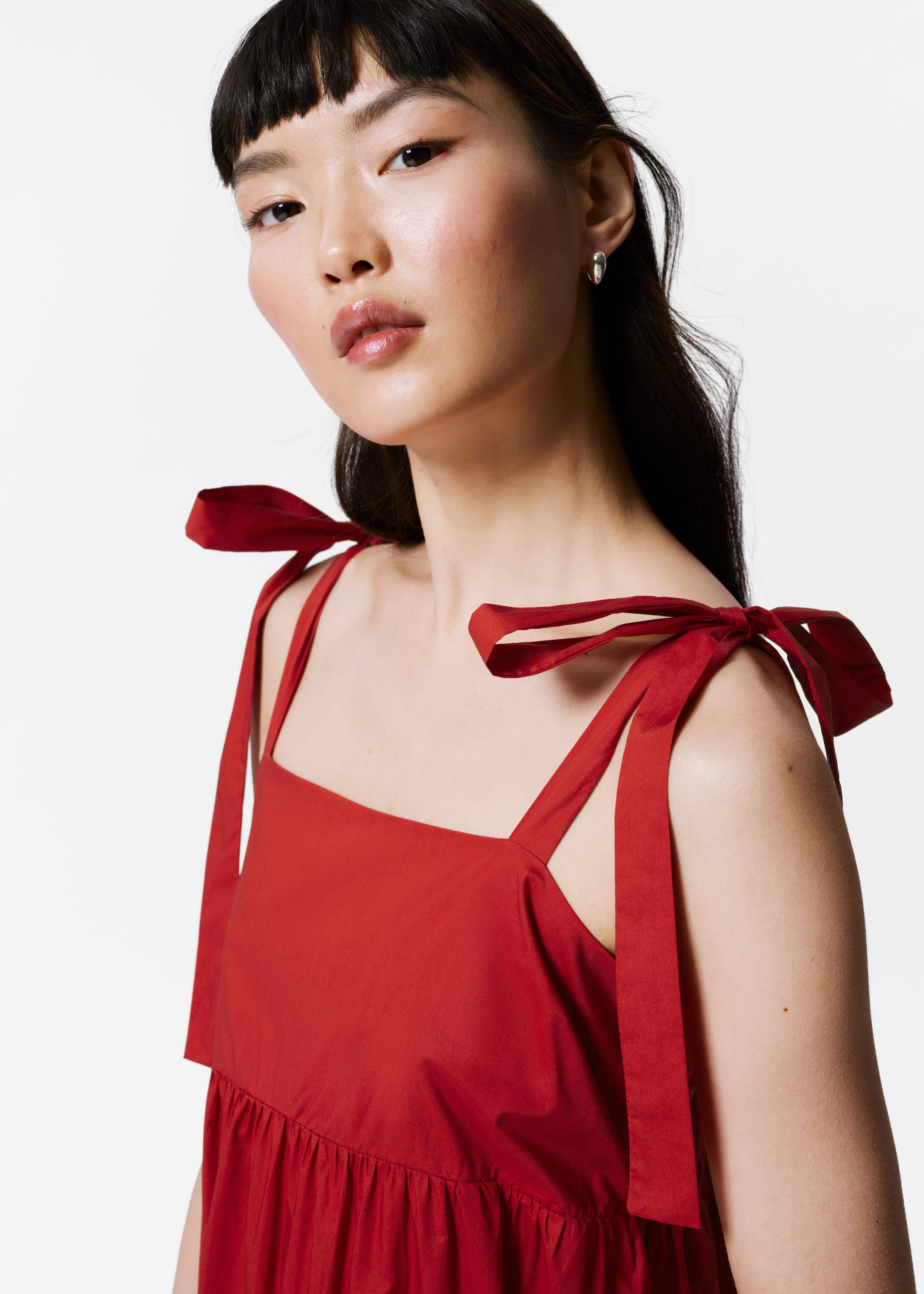 Robe midi à plusieurs niveaux avec liens à nouer - Rouge - Lookbook