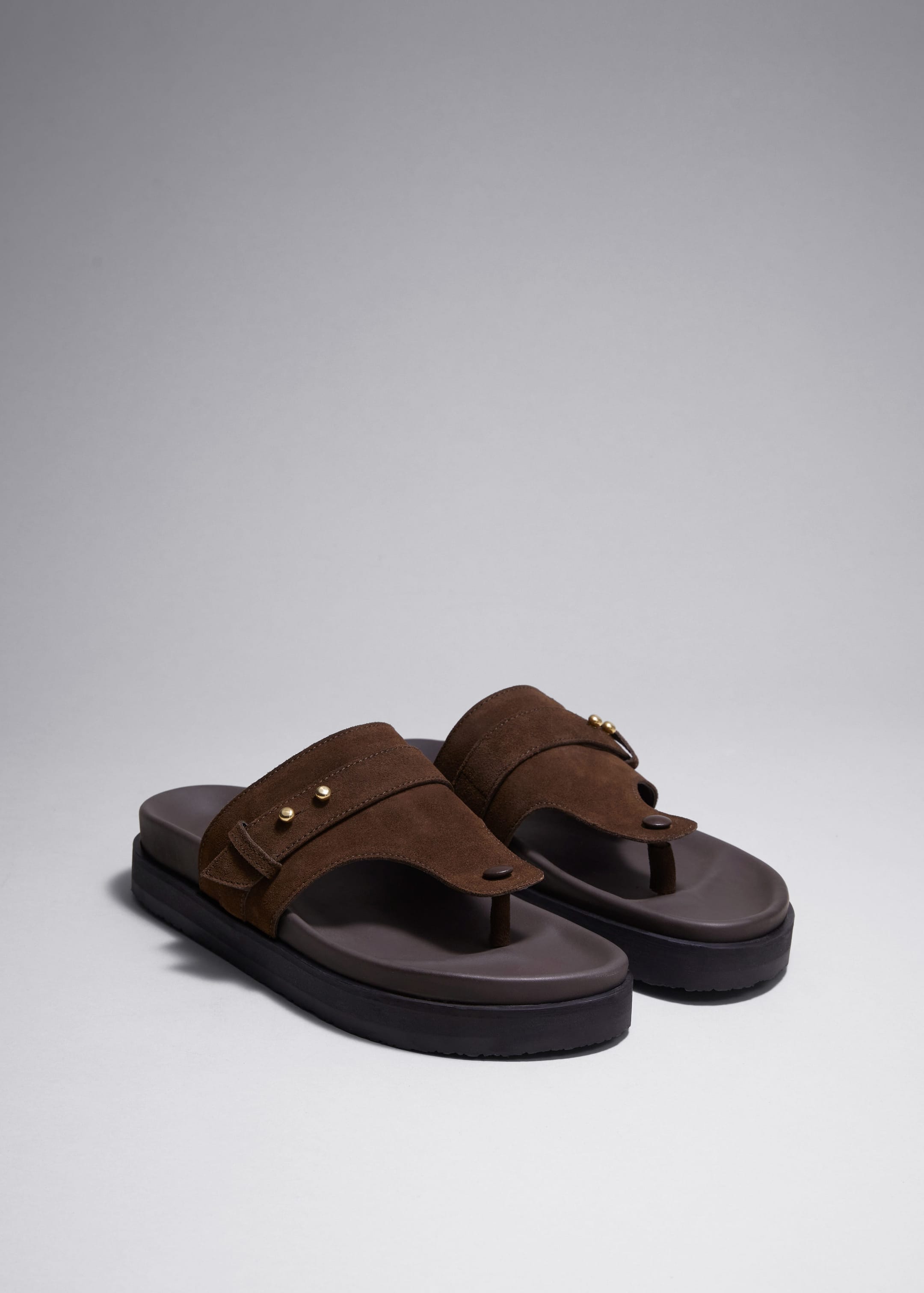 Chunky Leather Flip Flops - Brown - Still Life