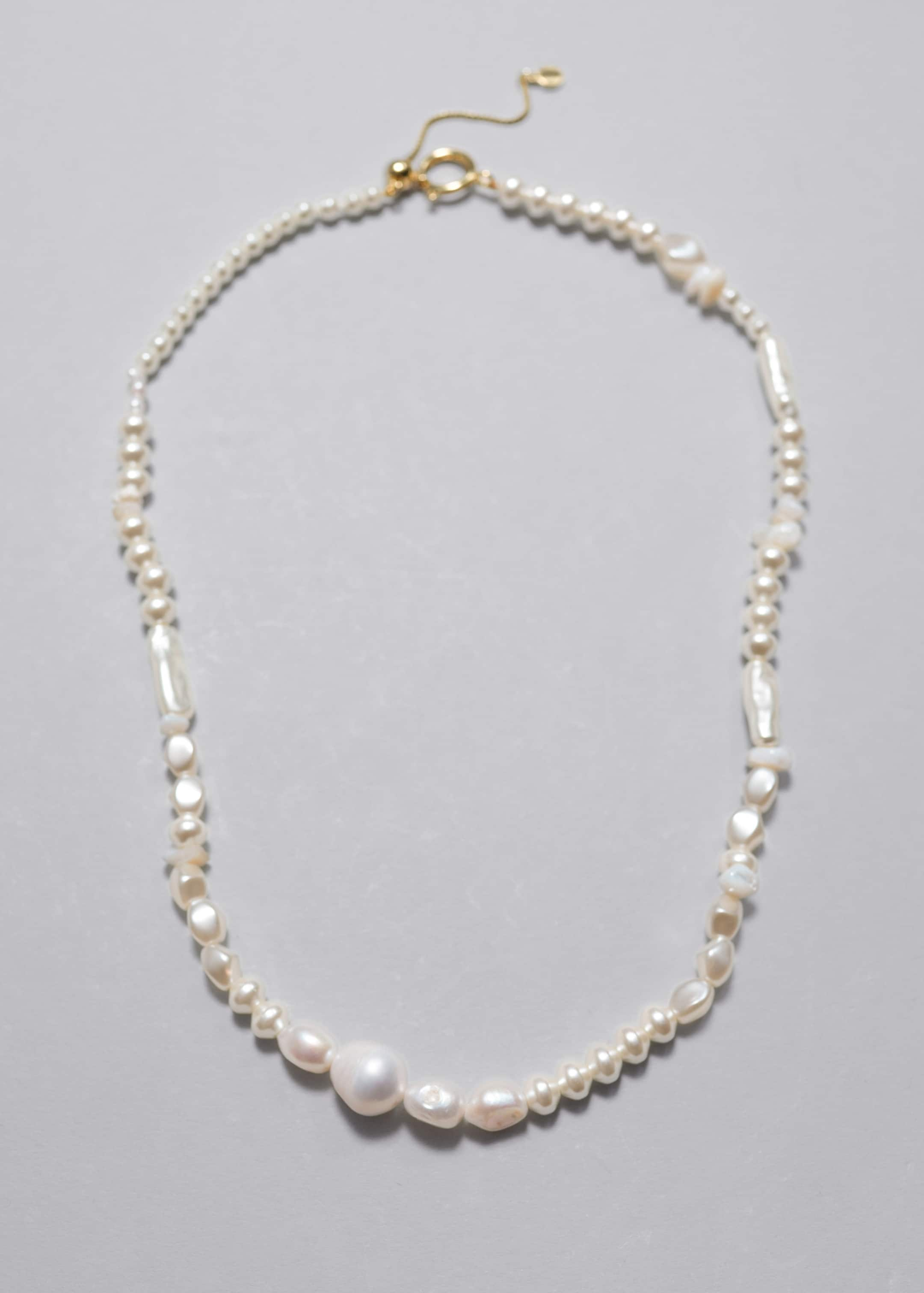 Mixed Pearl Necklace