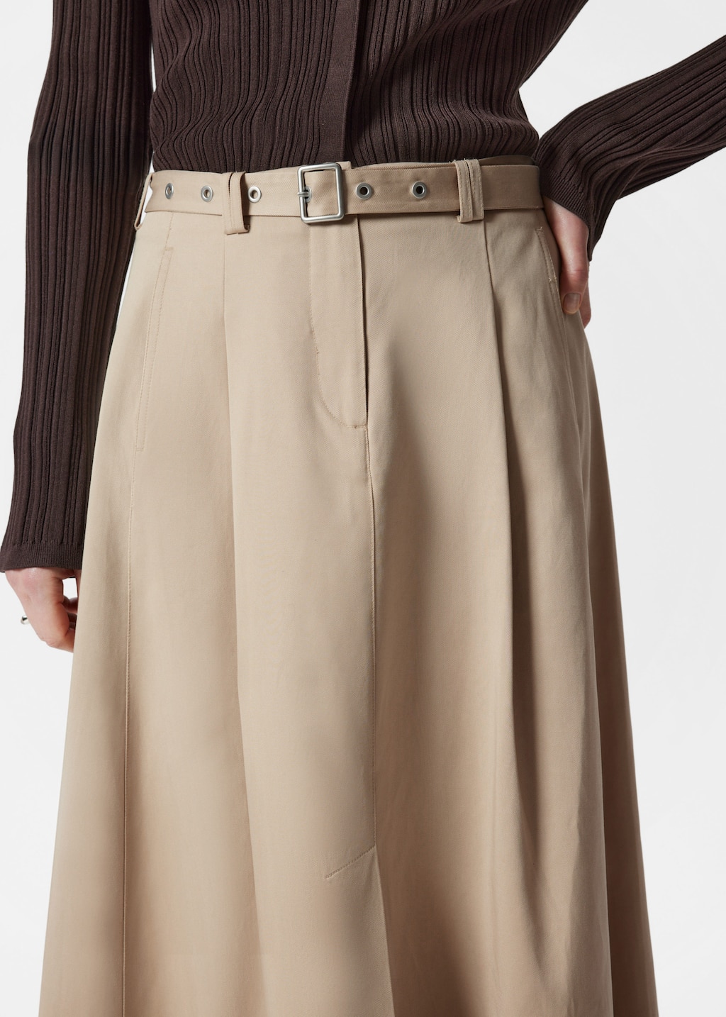 【BAON】Gichio Belt Cargo Midi Skirt BAON】Gichio Belt Cargo Midi Skirt