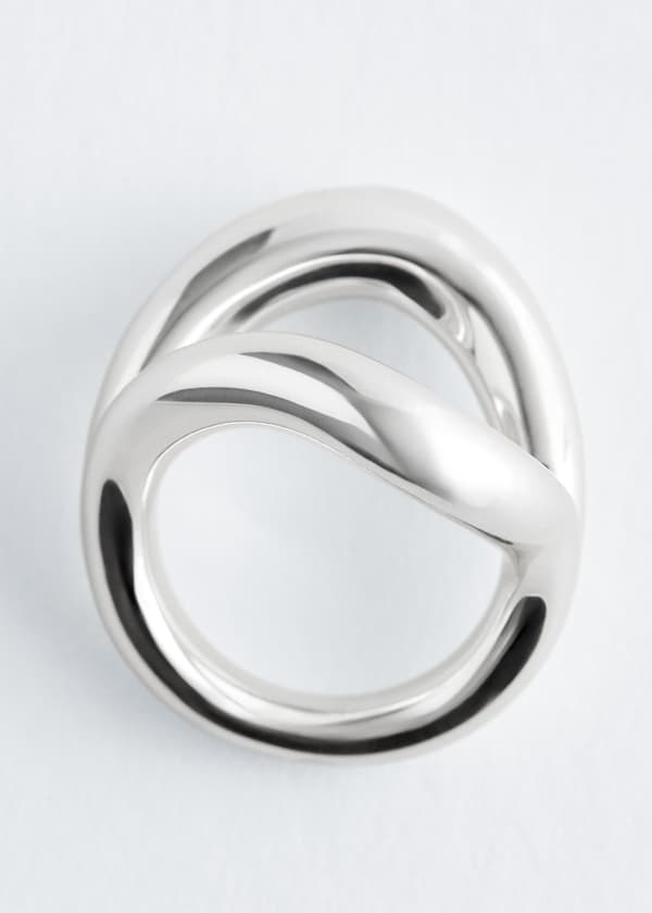 Irregular Ring