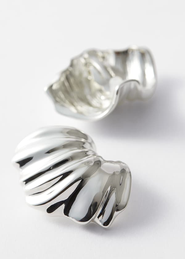 Curved Shell Earrings