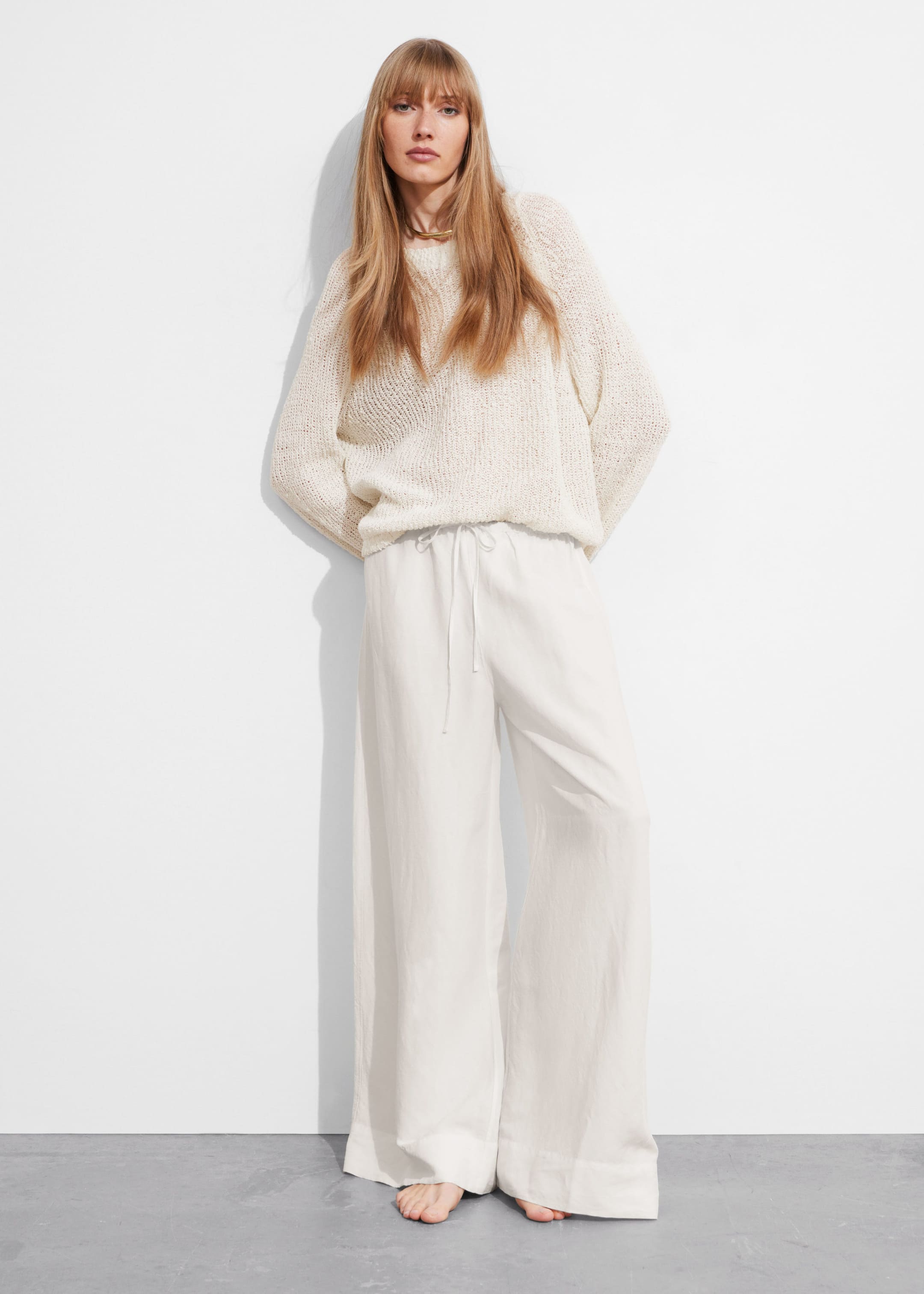 Relaxed Drawstring Trousers - Black/White - Lookbook