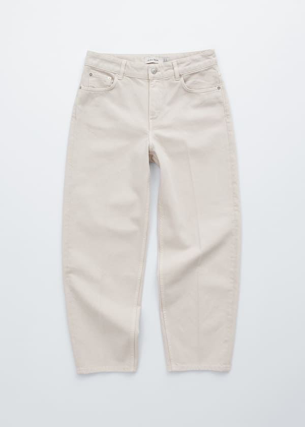 Tapered Jeans