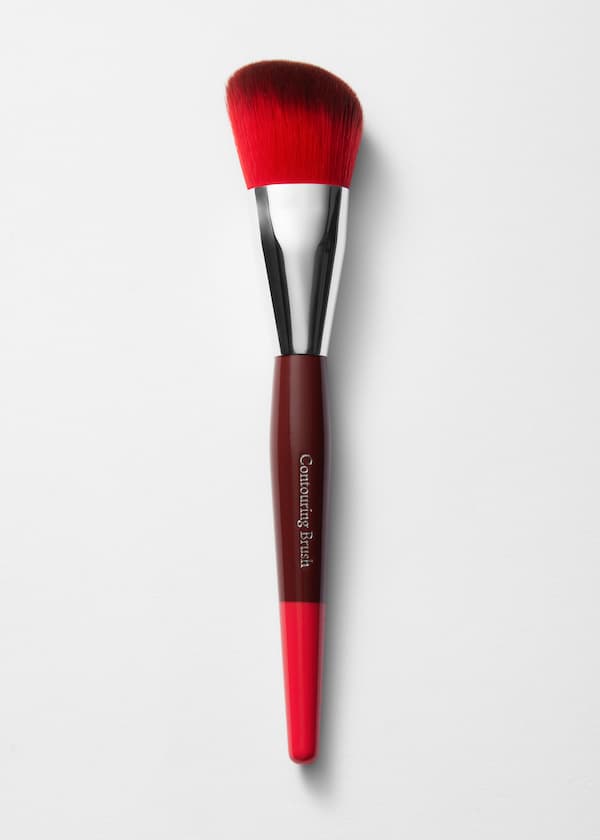 Contouring Brush