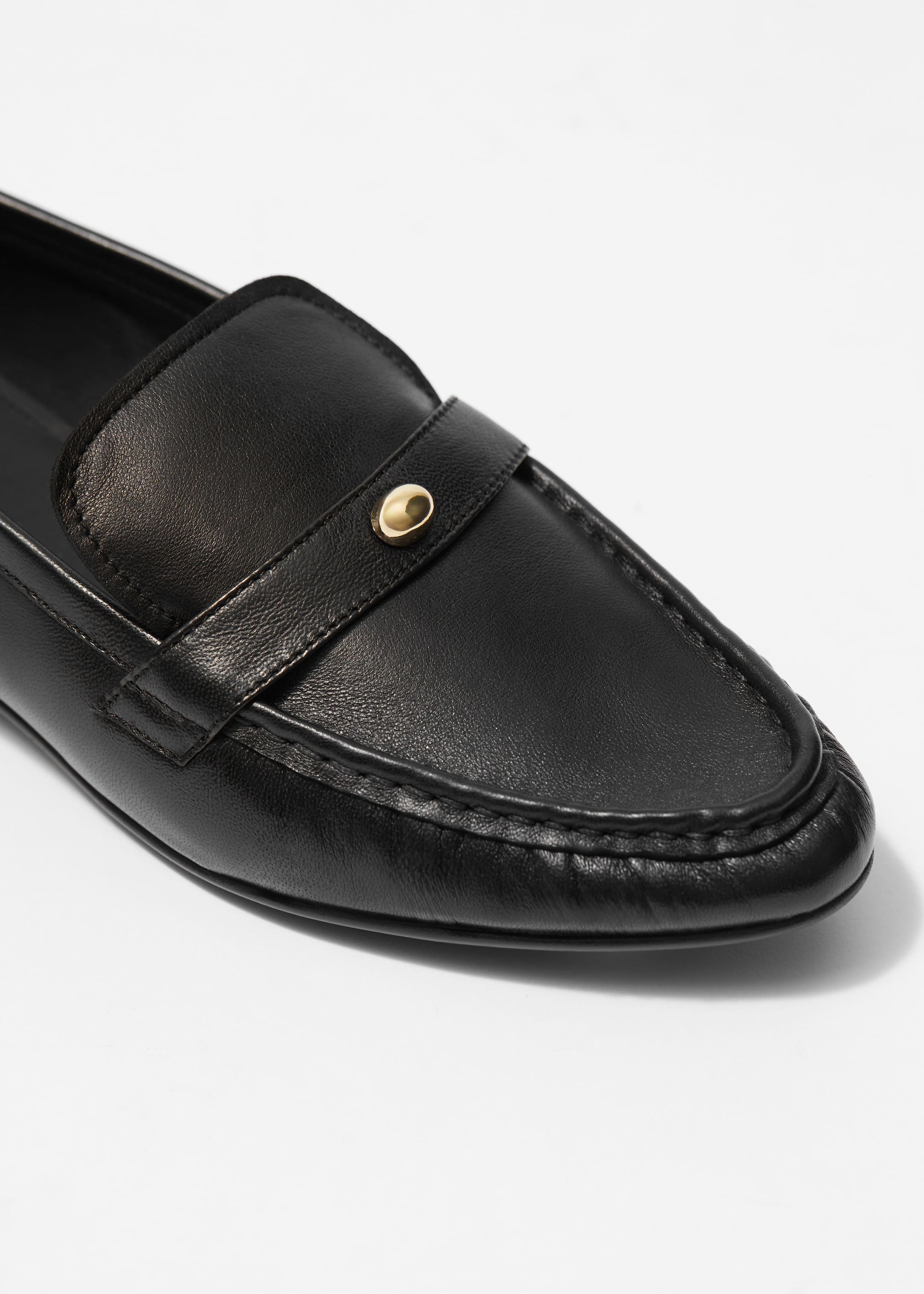 Classic Leather Loafers - {{variantName}} - Descriptive Detail