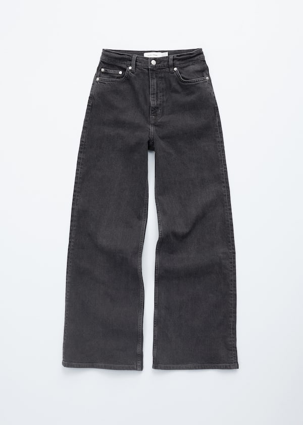 Wide-Leg Jeans