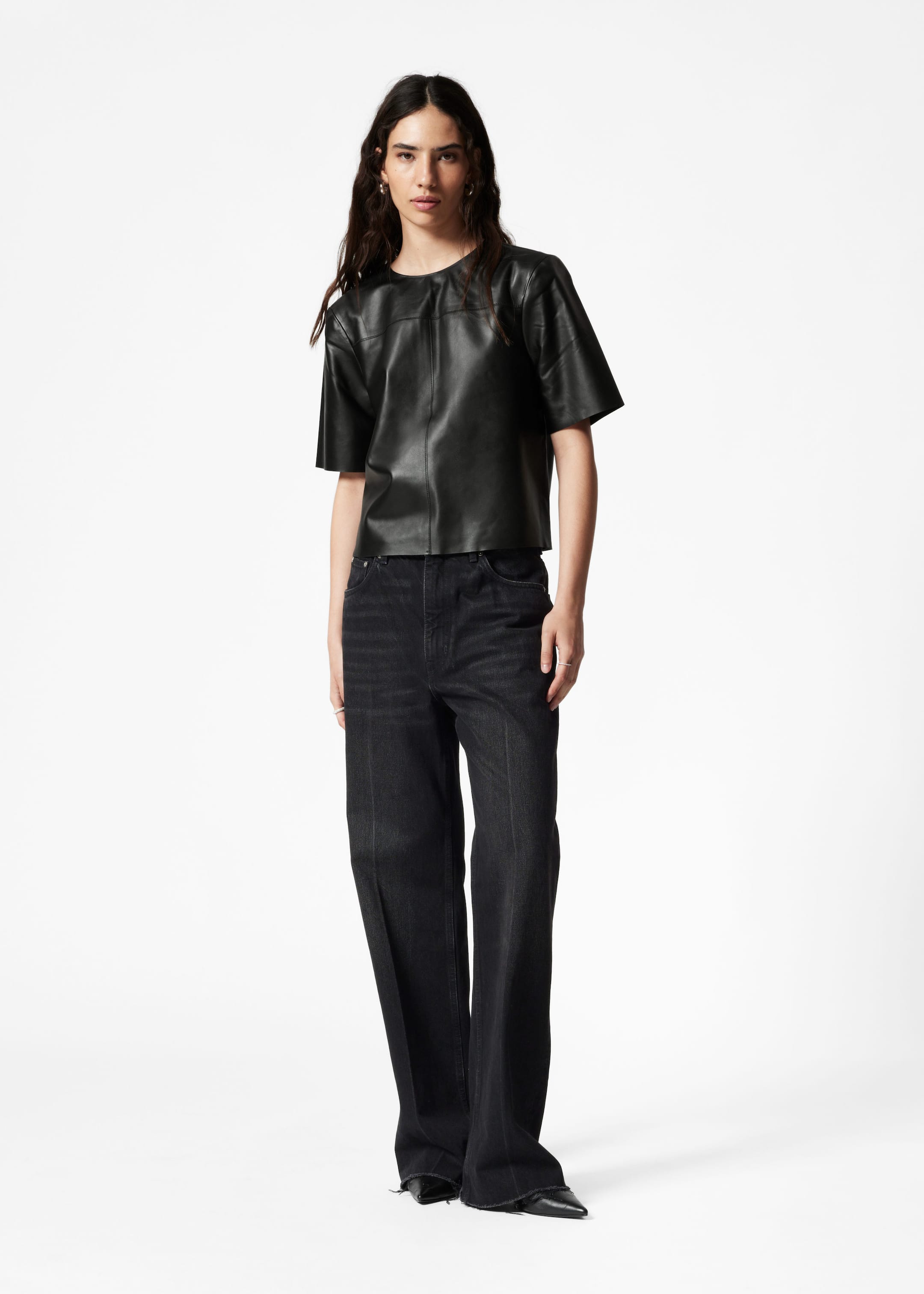 Boxy Leather T-Shirt - Black - Lookbook