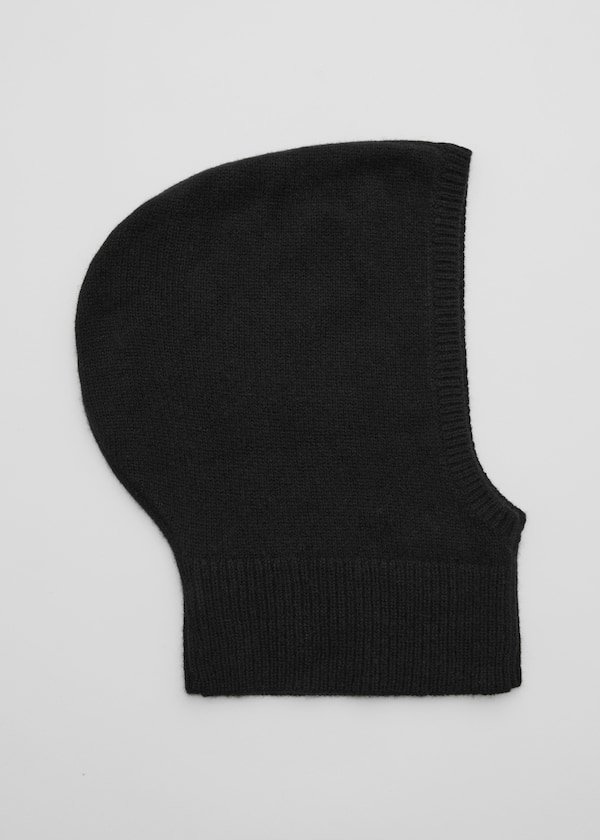 Fitted Cashmere Hood