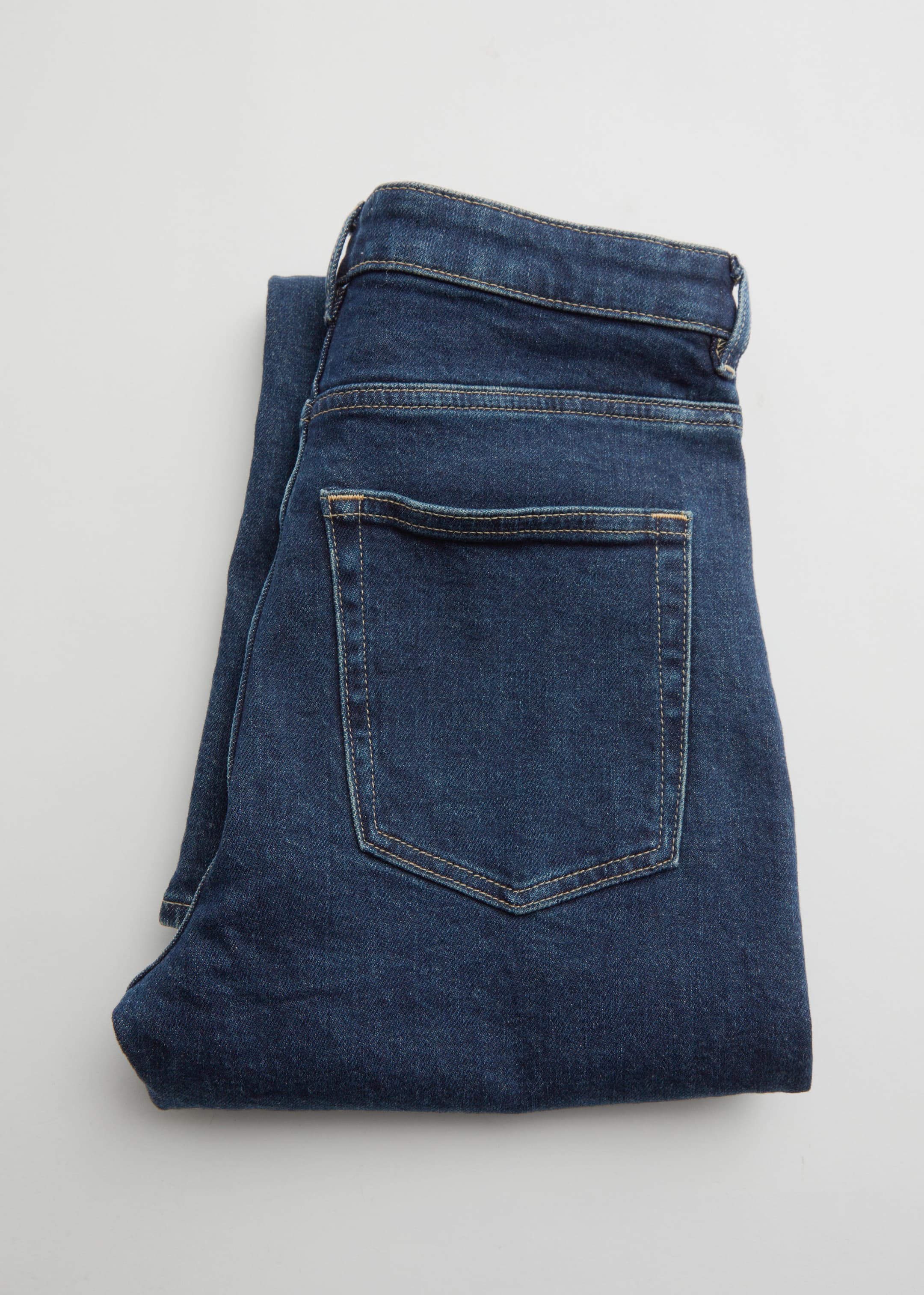 Slim Cut Jeans - {{variantName}} - Descriptive Detail