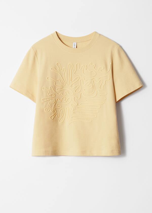 Floral-Appliqué T-Shirt