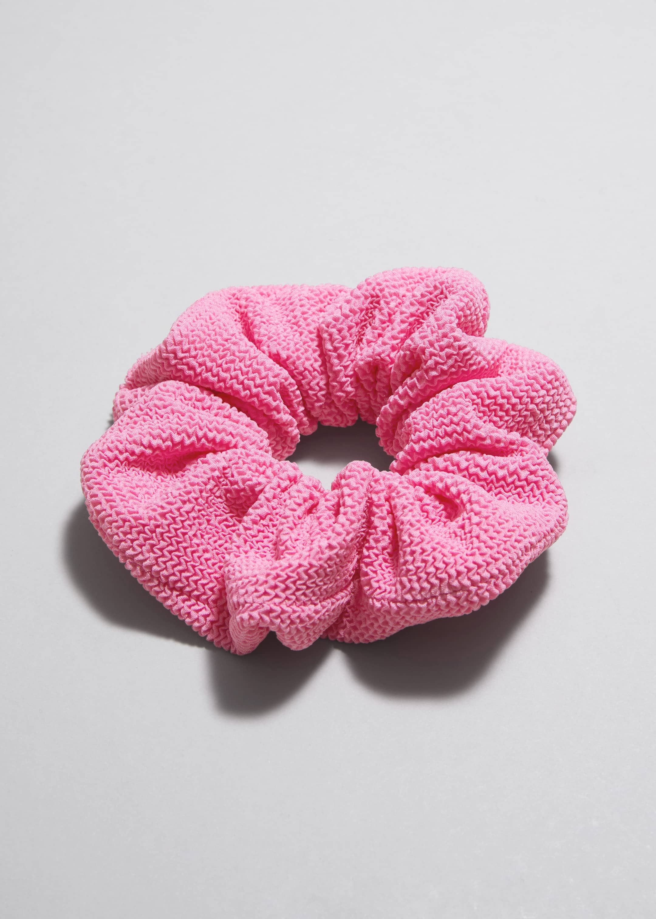 Scrunchie in Knitteroptik