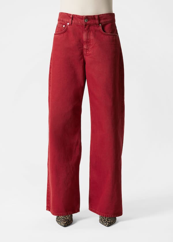 Relaxed Wide-Leg Jeans