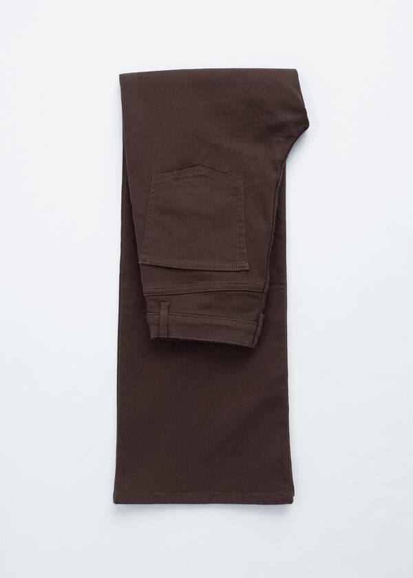 Wide-Leg Jeans