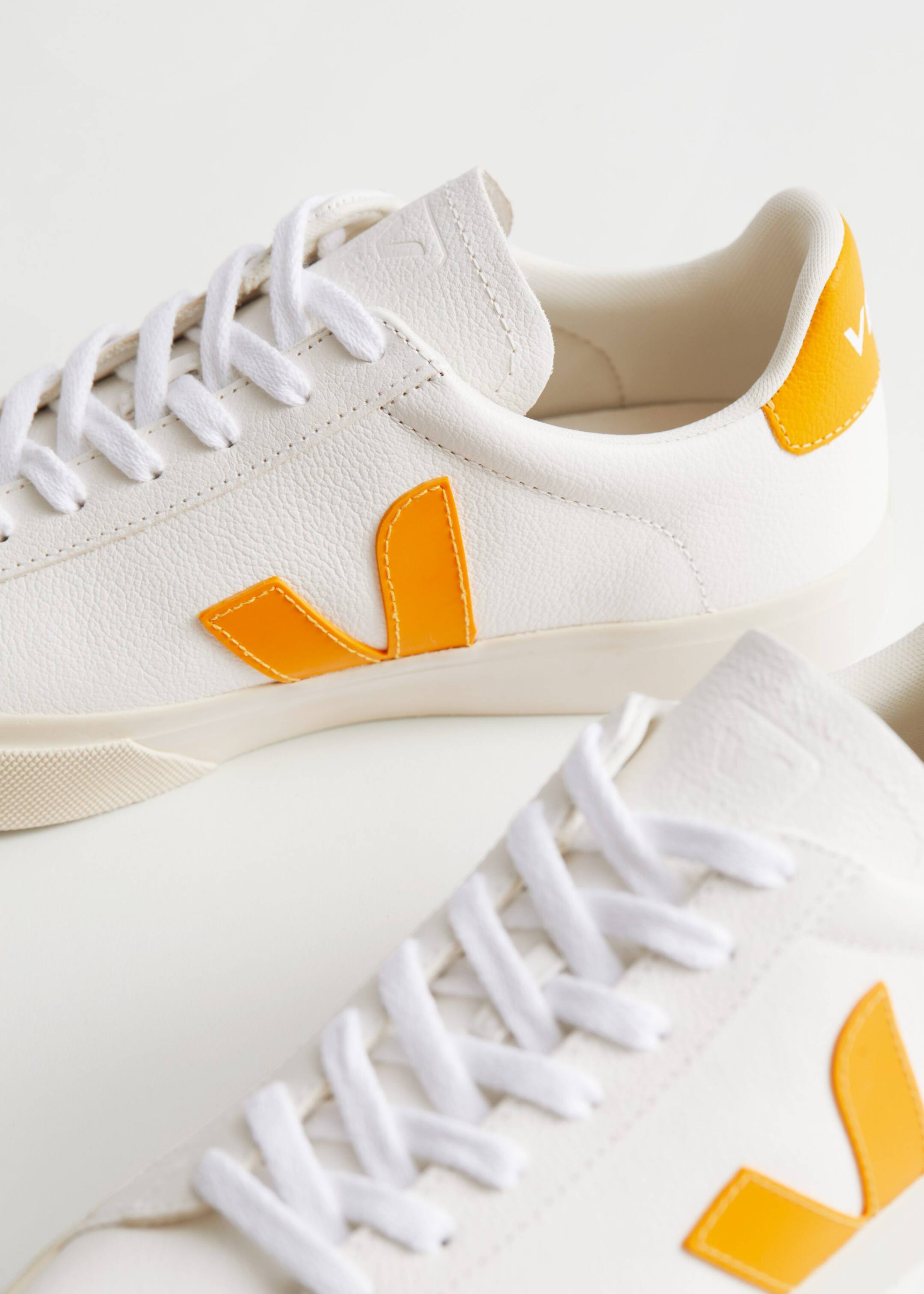 Veja Campo Leather Sneakers - {{variantName}} - Descriptive Detail