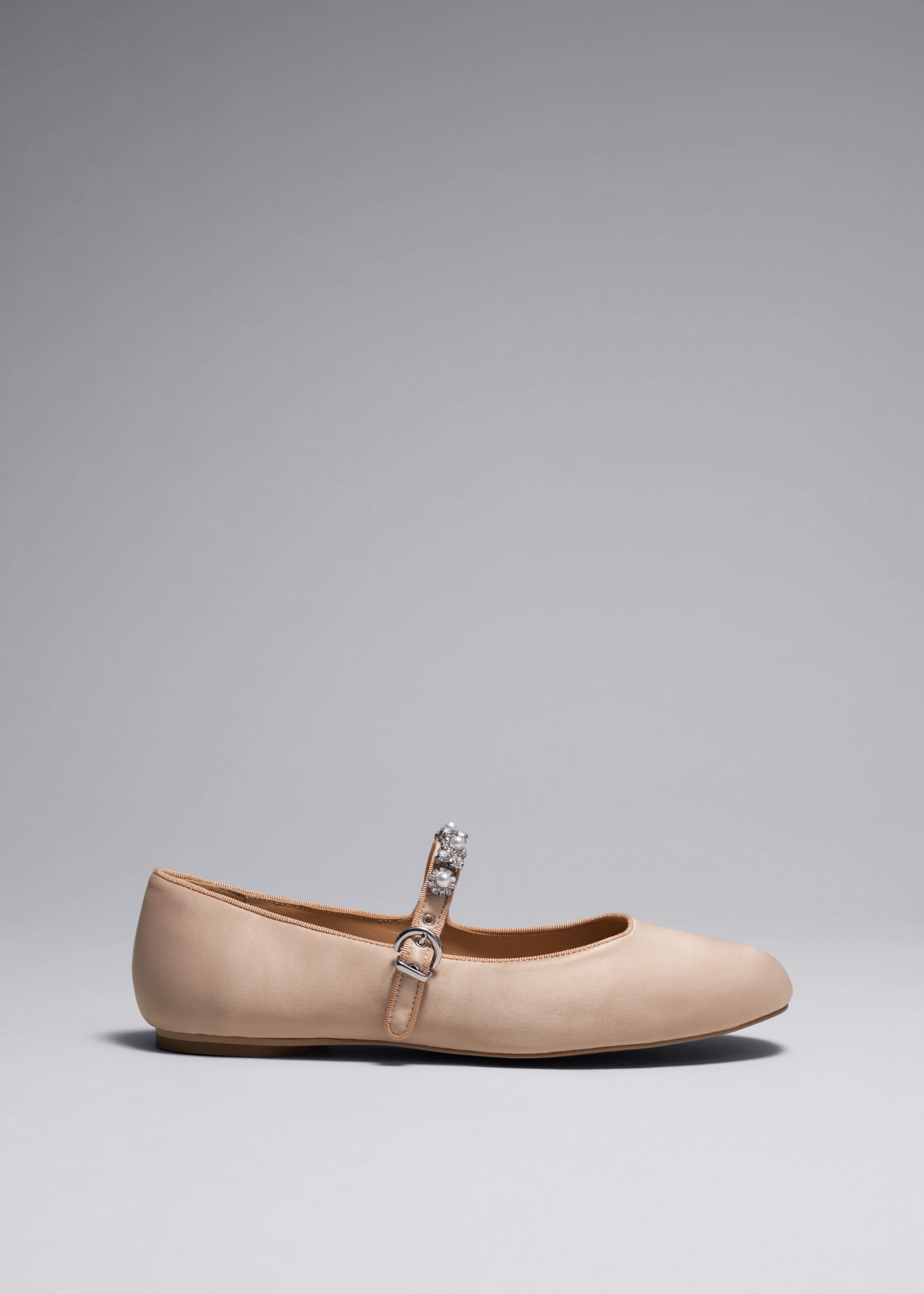 Embellished ballet flats deals