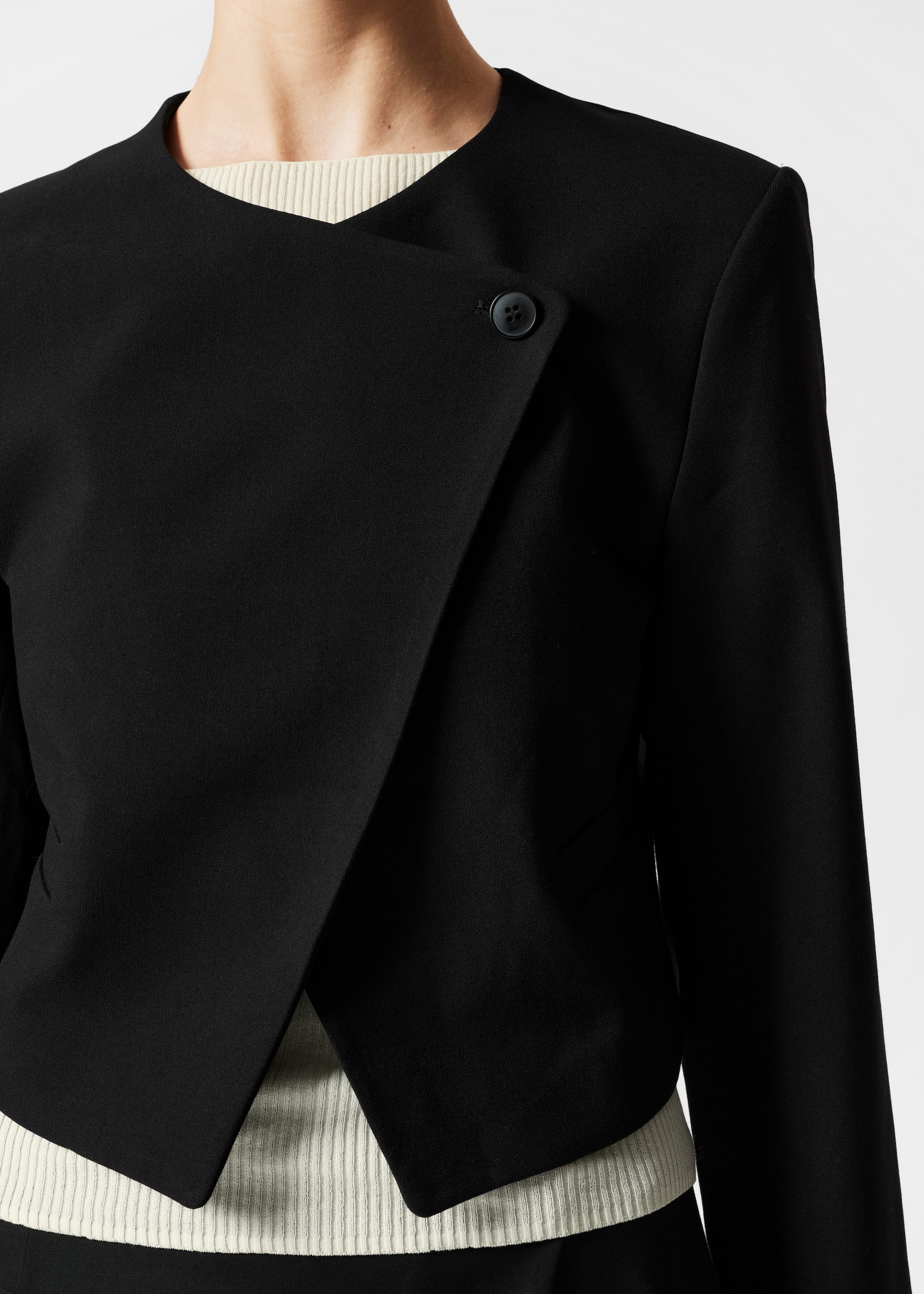 Cropped Collarless Blazer - Black - Lookbook