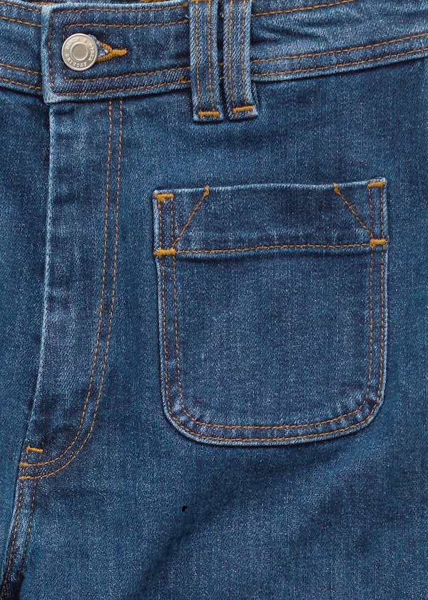 High-Waist Flared Jeans