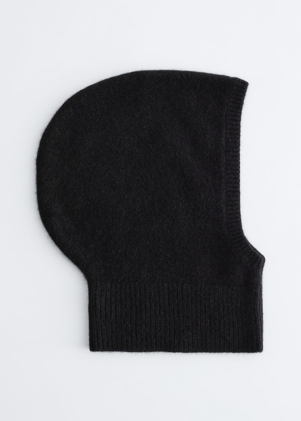 Fitted Cashmere Hood