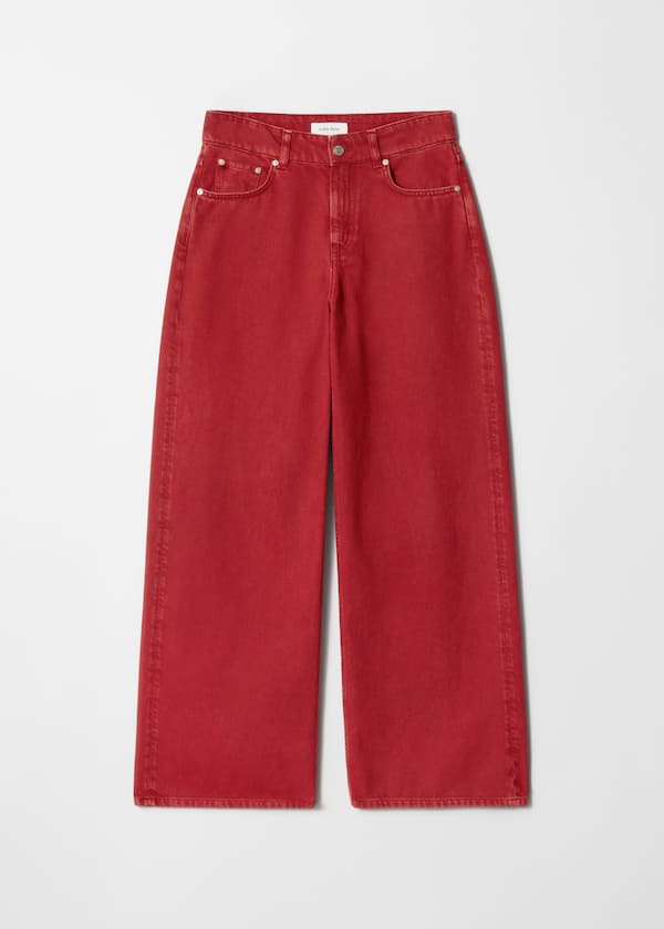 Relaxed Wide-Leg Jeans