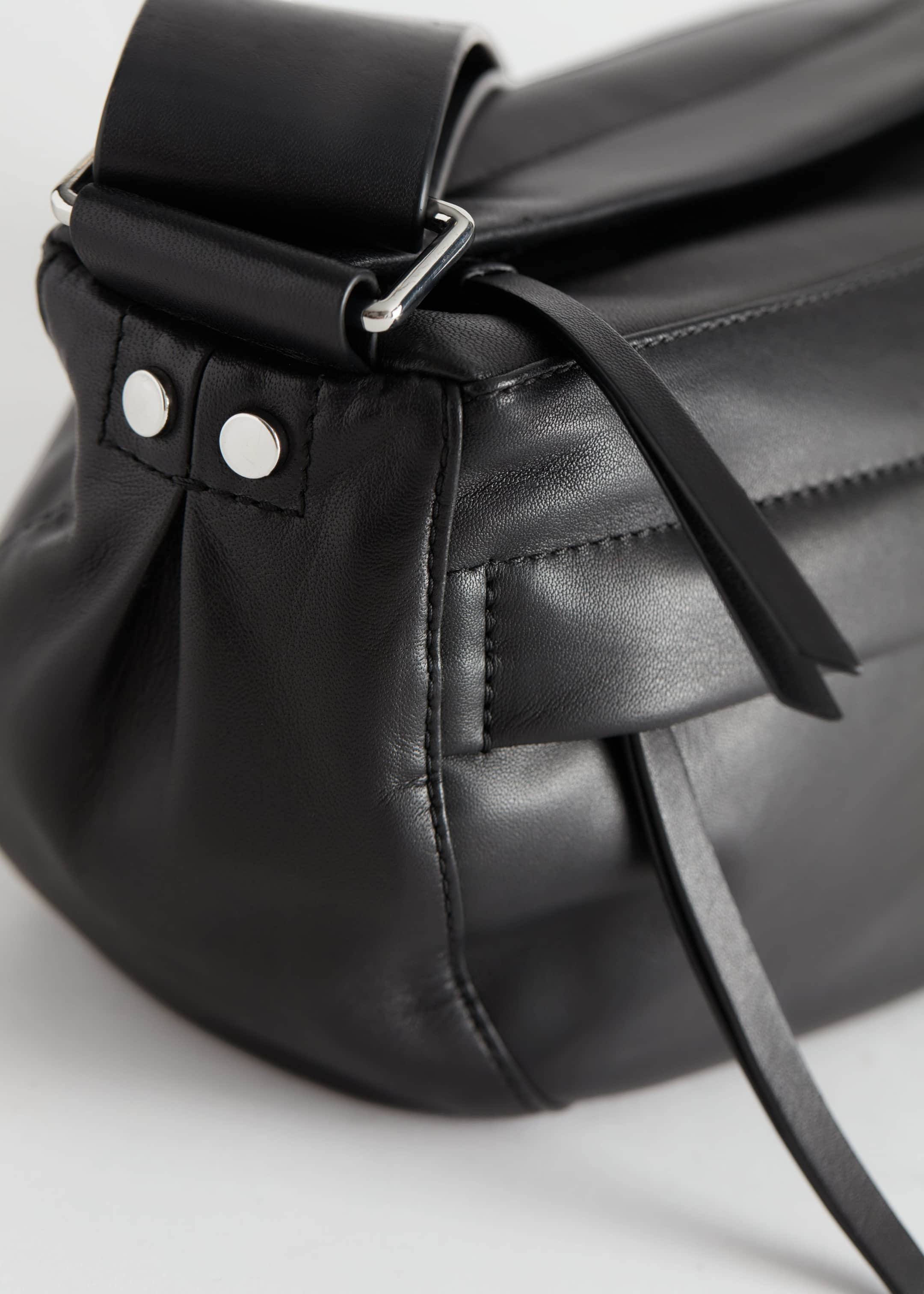 Soft Leather Crossbody Bag Black Other Stories NL