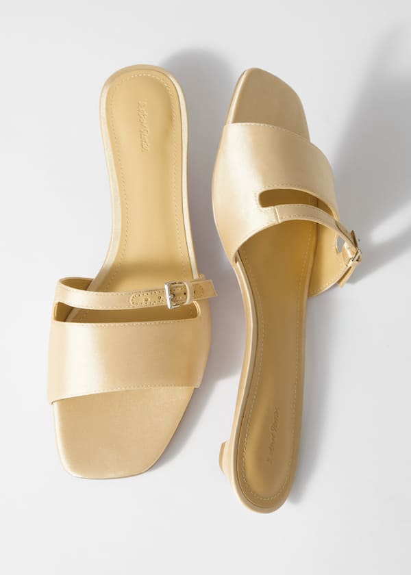 Buckle-Embellished Leather Mules