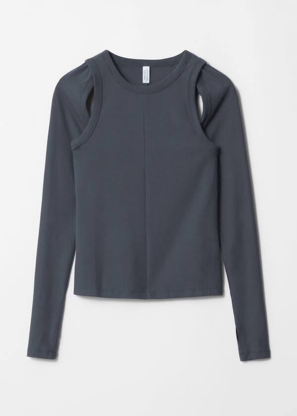 Cut-Out Top