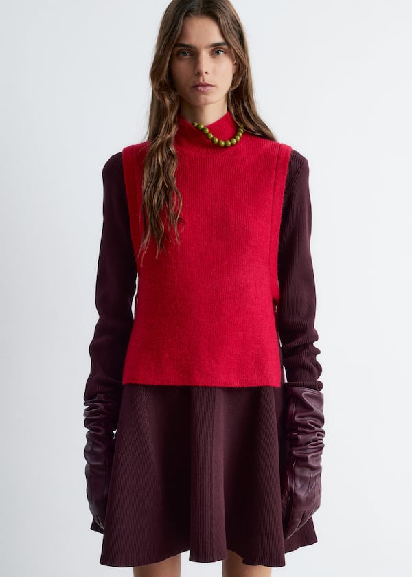 Wool Bib Collar