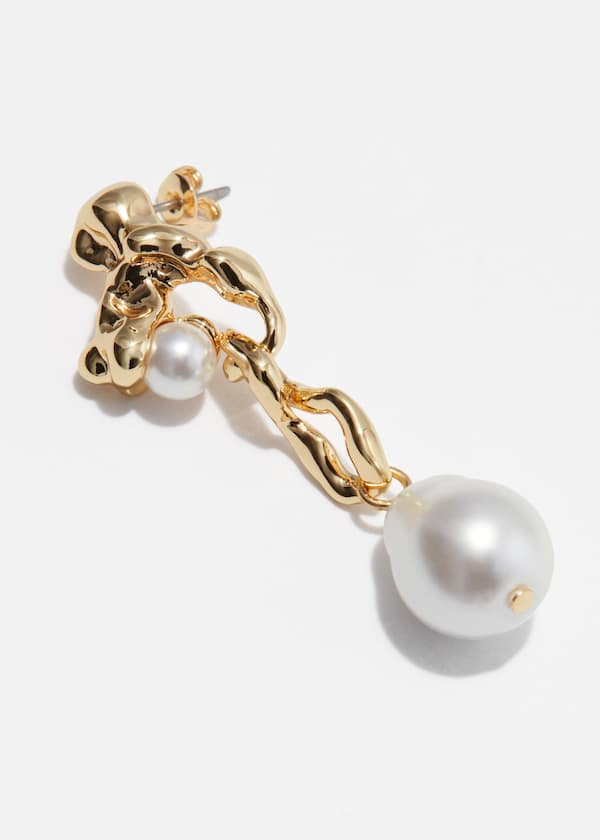 Freshwater Pearl Sculptural Earrings