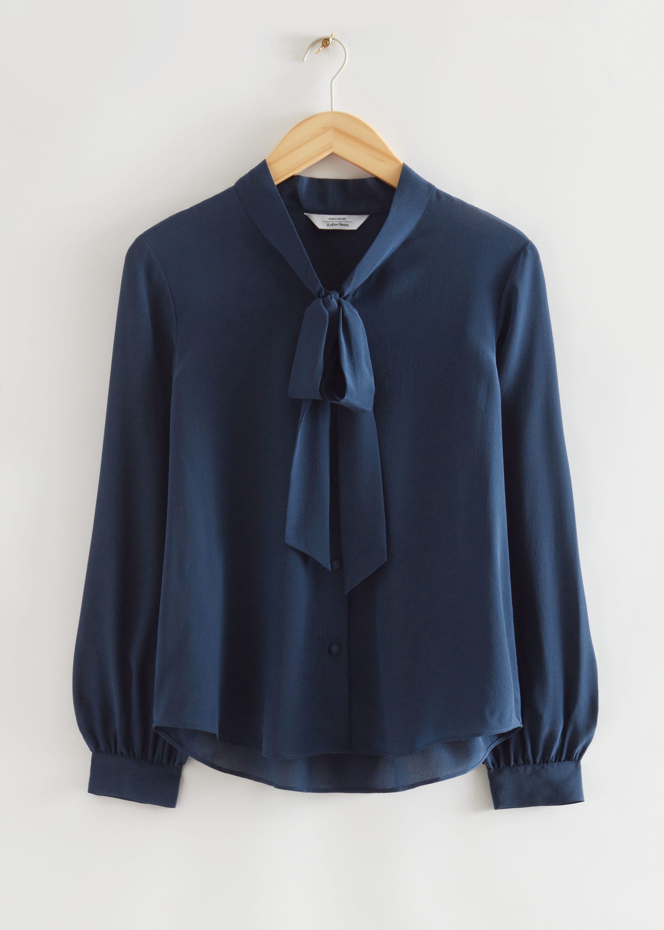 Paris Atelier & Other Stories Lavallière-Neck outlets Bow Silk Blouse