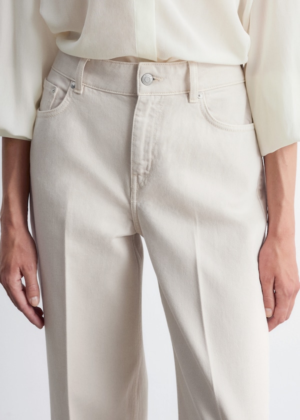 Tapered Jeans