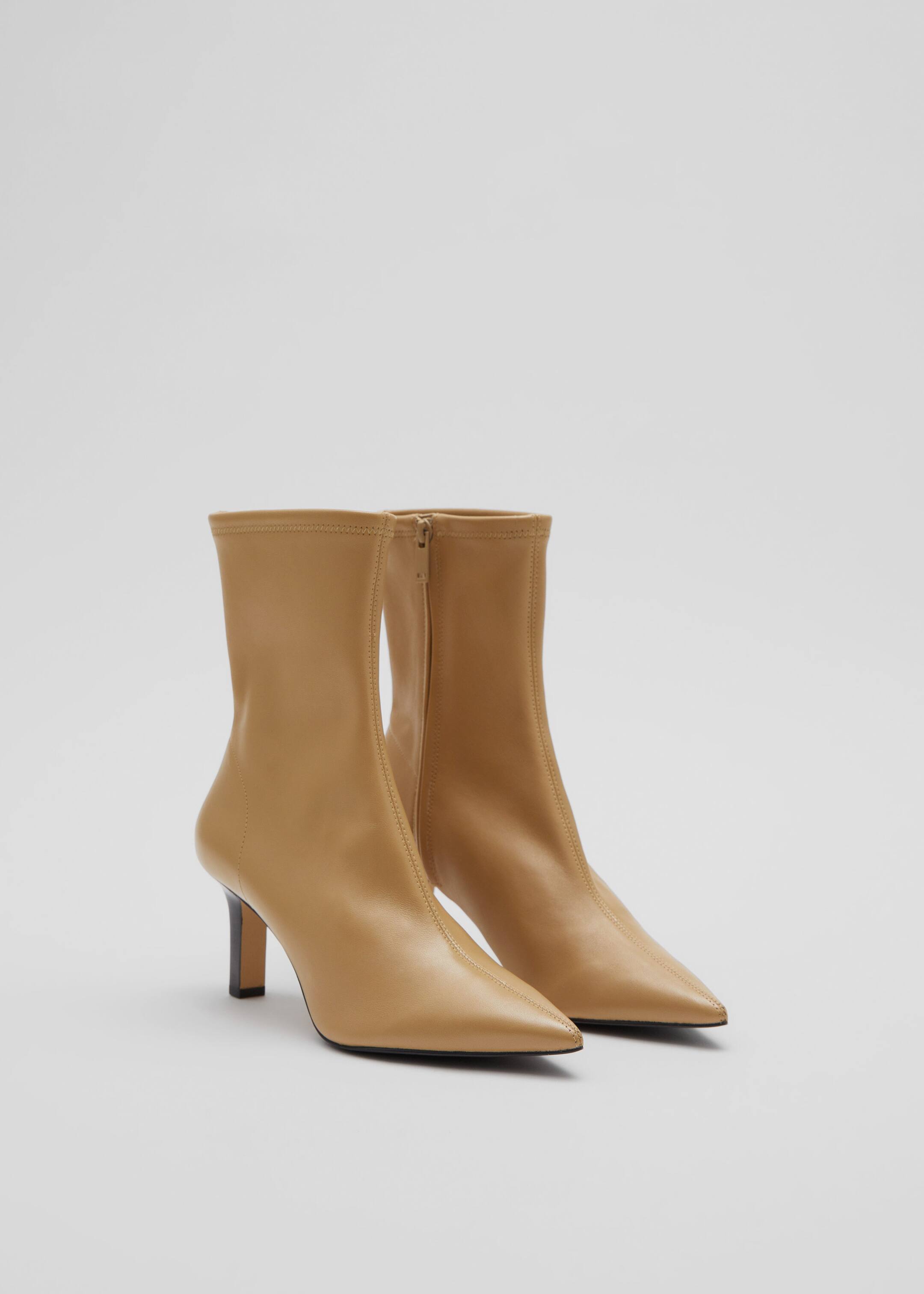 Pointy Sock Boots - Beige leather - Still Life