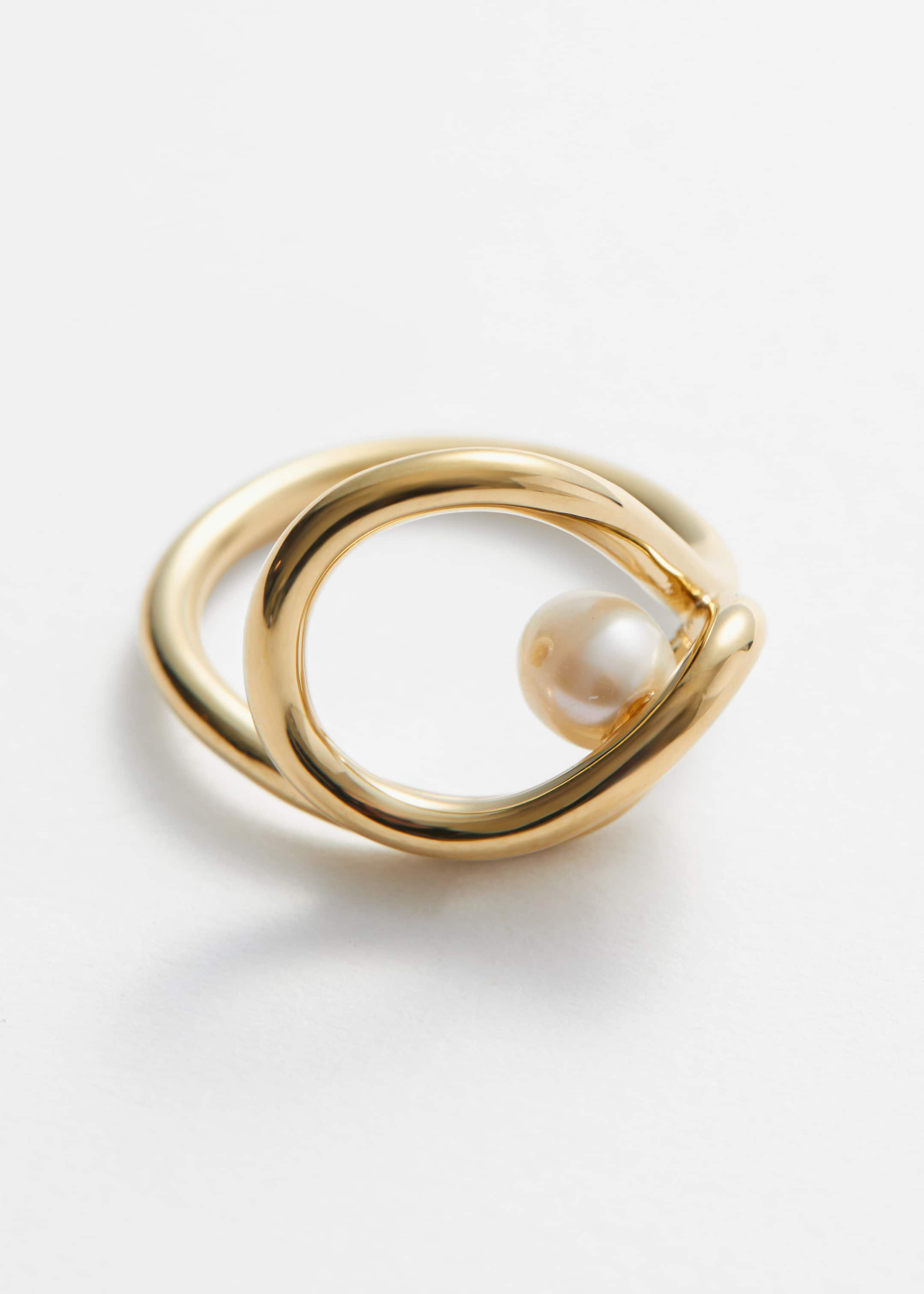 Swirl Pearl Ring - {{variantName}} - Descriptive Detail