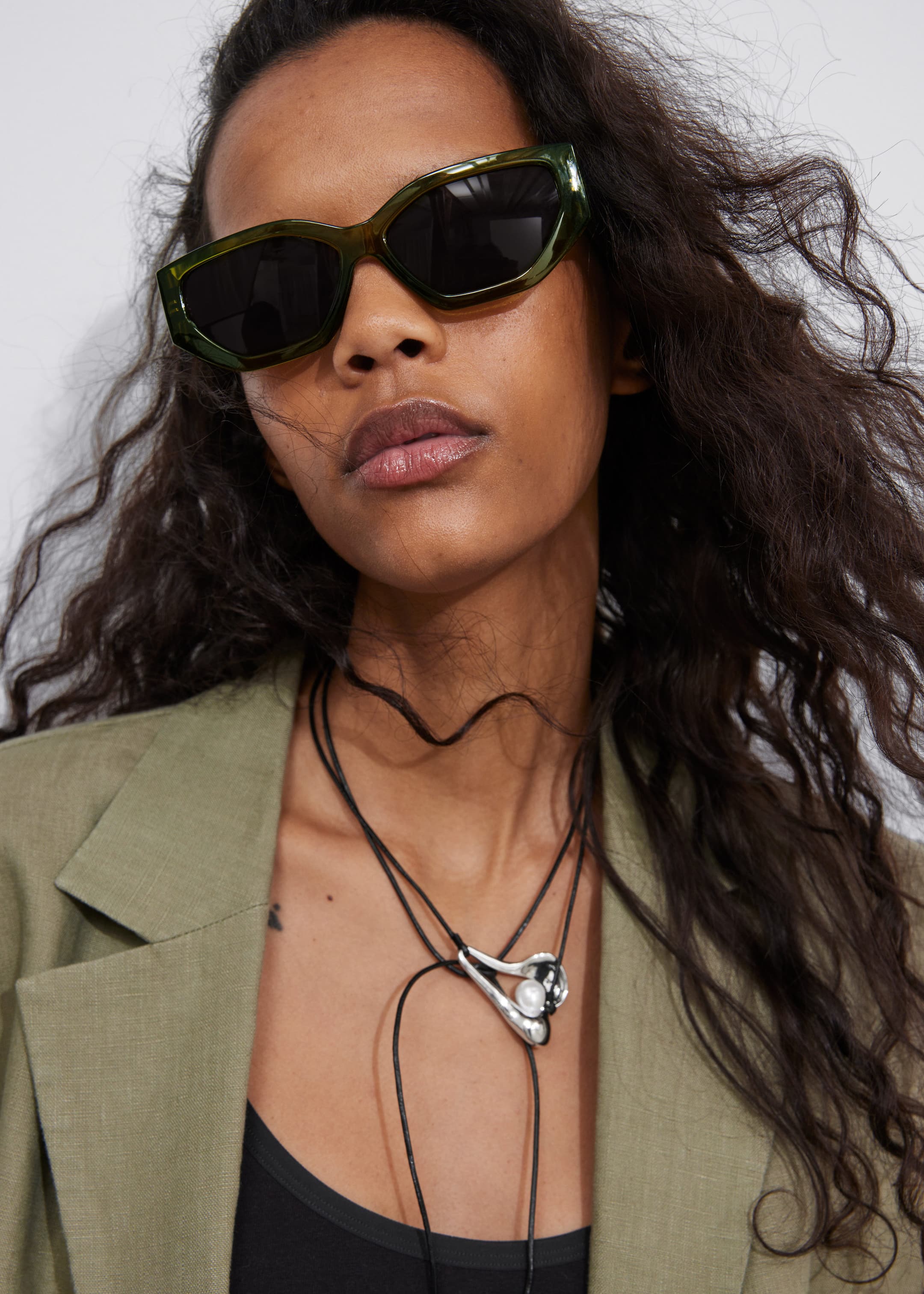 Classic Cat-Eye Sunglasses - Green - Lookbook