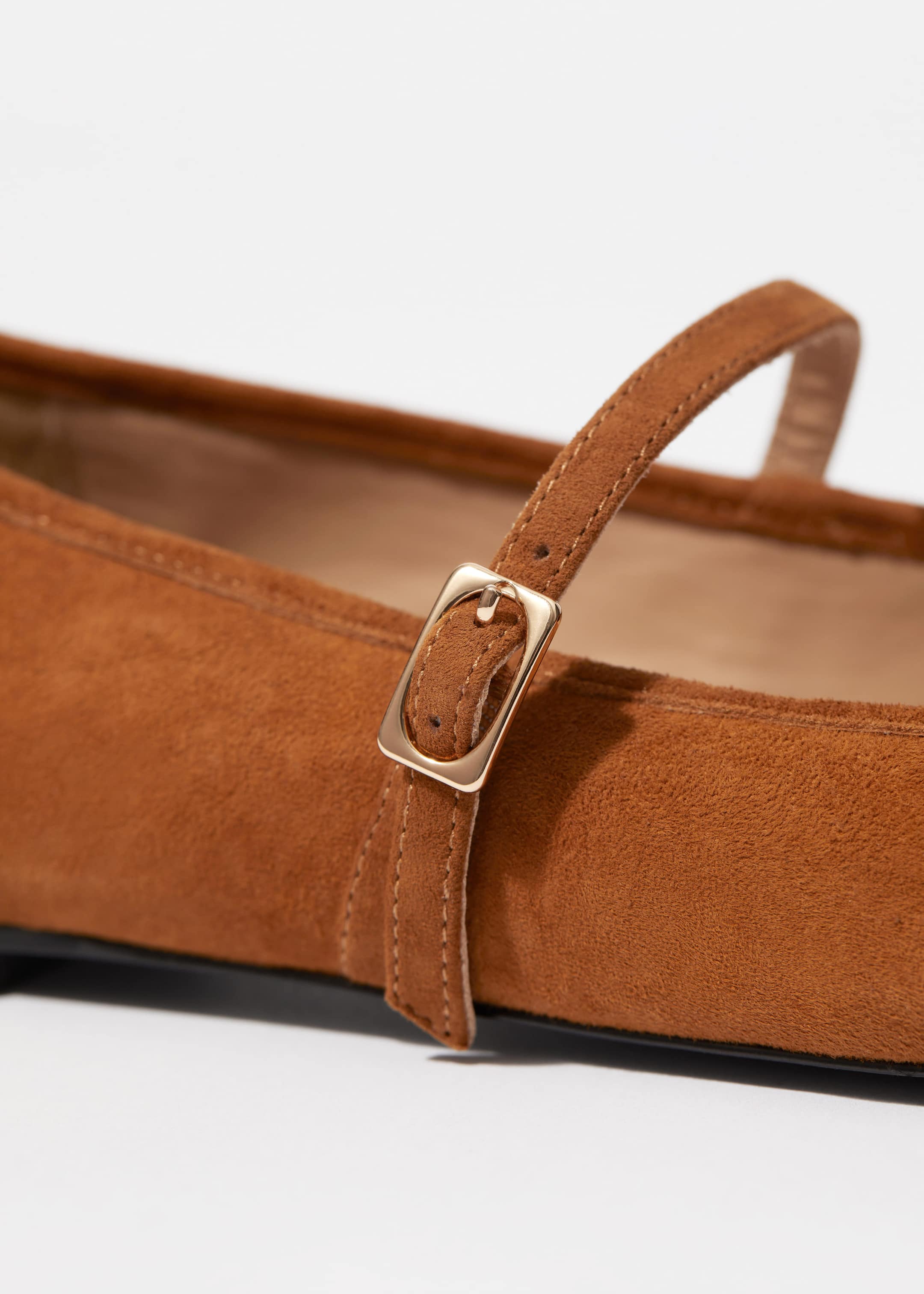 Square-Toe Ballet Flats - {{variantName}} - Descriptive Detail